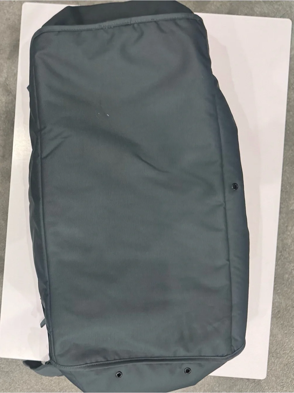 Thule versatile gray